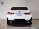 BMWのゆるぎない個性は、足元も外す事ができません!純正の力強いデザインのアルミホイルを装備しています☆ 当社六甲店:078-857-5900までお気軽にどうぞ♪^^♪