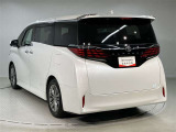 その他にも各種保険、お車の買取(T-UP)、JAF、TSカード、携帯電話などの取扱いをしております。詳しくはスタッフにお尋ねください。