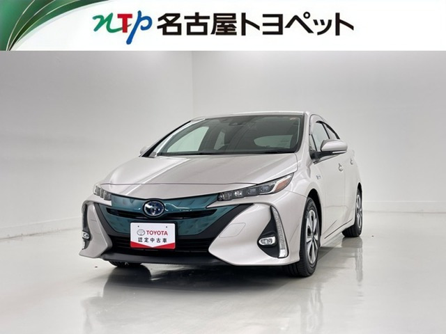 トヨタ プリウスPHV 