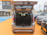 トランクの画像です!当店のカーライフアドバイザーがお客様にぴったりの車両をご提案致します!