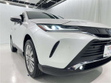 フォグランプ装着車です。暗い夜道の車両前方を明るく照らします