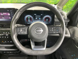 【ステアリングスイッチ】運転中、前方から目線をそらすことなく、オーディオ等の操作が可能な便利機能!安心&快適なドライブを演出してくれます♪