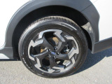 サビに強い純正アルミホイール。デザインも車体とベストマッチ