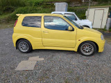車選びからアフターケアまで、充実の体制で有資格者がサポートさせていただきます。