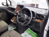 今まで大切に乗られてたお車を下取りさせていただきます。沢山の思い出が詰っている分、価格の限界まで頑張らさせていただきます。