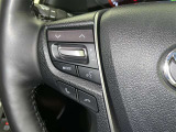 ステアリングスイッチ装備!運転しながら手元でオーディオの操作などができます。