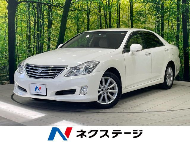トヨタ クラウン 