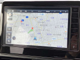 日産純正メモリーナビ付きで、遠くのお出かけの心強い味方です♪Bluetooth,CD,DVD装備で色々な音楽ソースが楽しめ直感的に操作できるタッチパネル♪
