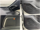 【JBLプレミアムサウンド】スピーカーと専用アンプから奏でるプレミアムサウンド。スピーカーやアンプが追加で配置され、専用のチューニングが施されています。迫力のサウンドをお試しあれ。(画像はイメージ)