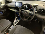 分かりやすく操作しやすい運転席まわりです☆