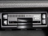 ★ETC2.0が装備されています!!社外品とは違い収まりの良いデザインが人気!高速道路を利用する際は必需品ですよね!!ストレス無く料金所を通過出来ます!!