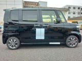 こちらのお車は店頭に展示してありますので、ぜひ実際にご覧ください。ご来店お待ちしております。