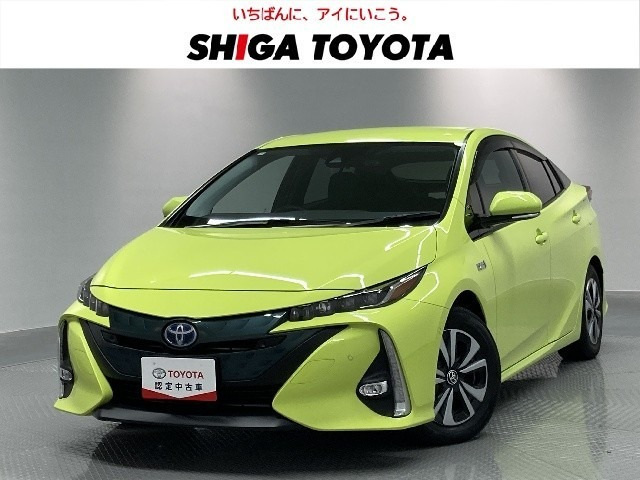トヨタ プリウスPHV 