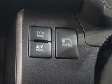オートマチックハイビームを装備しております☆先行車や対向車のライトを認識し、ハイビームとロービームを自動で切り替える機能です!夜道の視界を確保してくれますので安心ですね♪
