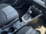 【サイドブレーキ】おなじみのサイドブレーキ♪駐車には欠かせません♪