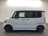 当店の販売車両は自社での下取り車とデモカー(社用車)から構成され、全てに無料保証が付いており安心です☆