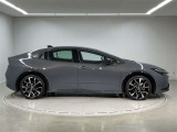 その他にも各種保険、お車の買取(T-UP)、JAF、TSカード、携帯電話などの取扱いをしております。詳しくはスタッフにお尋ねください。