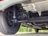 お車を安心してお乗りいただく為には、足回りの定期点検が欠かせません。サービスサポート(有償保証)では無料点検もご提供しており、安心のカーライフをお過ごしいただけるサポート体制が整っています。
