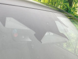【アイサイト】前方の車両等を検知し、衝突しそうな時は警報で注意を促し、ブレーキを踏む力をサポート。ブレーキを踏めなかった場合は衝突被害軽減ブレーキが作動、衝突回避をサポートします。