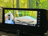 【アラウンドビューモニター】専用のカメラにより、上から見下ろしたような視点で360度クルマの周囲を確認することができます☆死角部分も確認しやすく、狭い場所での切り返しや駐車もスムーズに行えます。