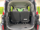 普段のお買い物や通勤、送迎等に十分な荷室スペースを確保しております。セカンドシートを倒すと、大きな荷物の積載も可能です♪