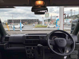 中古車をお選びいただく際に気になる走行距離や修復歴などに加えてキズ・凹みの有無・状態や消耗品の交換、今までの整備状況が &ldquo;ダイハツ認定中古車カルテ&rdquo;でわかります。