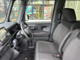 ゆったりとした運転席です★