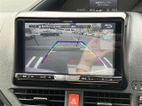 バックガイドモニターで、後方を確認しながら安心して駐車することができます。運転初心者も熟練者も必須の機能ですよ!