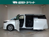 両側パワースライドドア付きだから、狭い駐車スペースなどでの 乗り降りラクラク!小さなお子さまのいるご家庭には嬉しい装備。