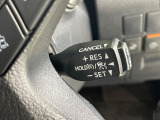 【レーダークルーズコントロール】高速道路での長距離走行が楽に!!自動で速度を保つクルーズコントロールが、衝突軽減システムと連携し、前方の車両を感知して車間を保つように速度調節してくれます!!