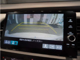 ◆バックカメラ◆リバースにするだけで映ります、後方の安全確認や、狭い駐車場での車庫入れ、雨の日や夜間など視界の悪い時に便利です!安全にバックする為には欠かせない装備です。