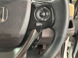 クルーズコントロールを装備しています。高速道路などで一定の速度で走ってくれるので運転が楽ですよ!速度を設定できますので、スピードの出しすぎにも注意できます。