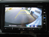 画質もキレイなバックモニター!車庫入れが苦手な方も運転が好きになるはず♪