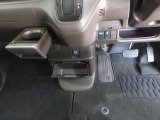 車内もクリーニング済みです。