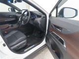 【禁煙車の定義】当店の定義・・・☆タバコ臭くない事☆コゲがない事☆灰皿等の喫煙器具が未使用の事 以上3項目をクリアした場合【禁煙車】と表示します。(現状を表しています。過去の事は、断定できません。)