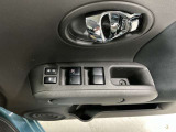 運転席のパワーウインドウ等操作部