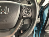 クルーズコントロールを装備しています。高速道路などで一定の速度で走ってくれるので運転が楽ですよ!速度を設定できますので、スピードの出しすぎにも注意できます。