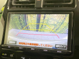 【バックカメラ】駐車時に後方がリアルタイム映像で確認できます。大型商業施設や立体駐車場での駐車時や、夜間のバック時に大活躍!運転スキルに関わらず、今や必須となった装備のひとつです!