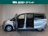 両側パワースライドドア付きだから、狭い駐車スペースなどでの 乗り降りラクラク!小さなお子さまのいるご家庭には嬉しい装備。
