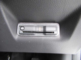 快適なカーライフに欠かせないETCが付いています。高速道路の料金所はもちろん、サービスエリア等にあるスマートインターの出入りも利用可能でとっても便利です!