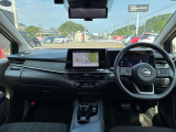 ブラックを基調とした上質な車内インテリアです!
