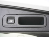 ◆パワーテールゲート◆キーや運転席のボタン、ハンズフリー機能など多彩なアクセスで自動開閉できます。