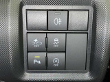 【横滑り防止機能】 車両走行安定補助システム搭載  車が横滑りしそうになった際に、横滑りを防ぐ安全装備が付いています。