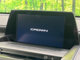 【メーカー純正ナビ】インテリアに溶け込むスタイリッシュな「専用設計」メーカーナビを装備♪視認性や操作性など基本性能にも優れ、より上質なカーライフをお楽しみいただけます。