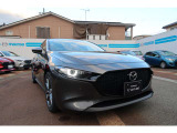 当店試乗車!スタイリッシュなデザインと力強く滑らかな走りが魅力の1台♪