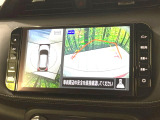 【アラウンドビューモニター】専用のカメラにより、上から見下ろしたような視点で360度クルマの周囲を確認することができます☆死角部分も確認しやすく、狭い場所での切り返しや駐車もスムーズに行えます。