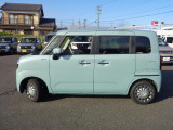 ディーラーサービスならではのしっかりと納車前点検・整備を行います。