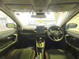 見通しのよいすっきりとした視界で、誰でも運転しやすいです。運転のしやすさは疲れにくさにも繋がりますよ♪