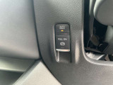 AUTO HOLD機能搭載してあります!ブレーキを踏んで停止すると、自動的にブレーキ力を保持します。信号待ちや渋滞中などに、ブレーキペダルを踏み続ける必要がなく、足の疲れを軽減してくれます☆