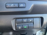 運転席回りのスイッチ類です。